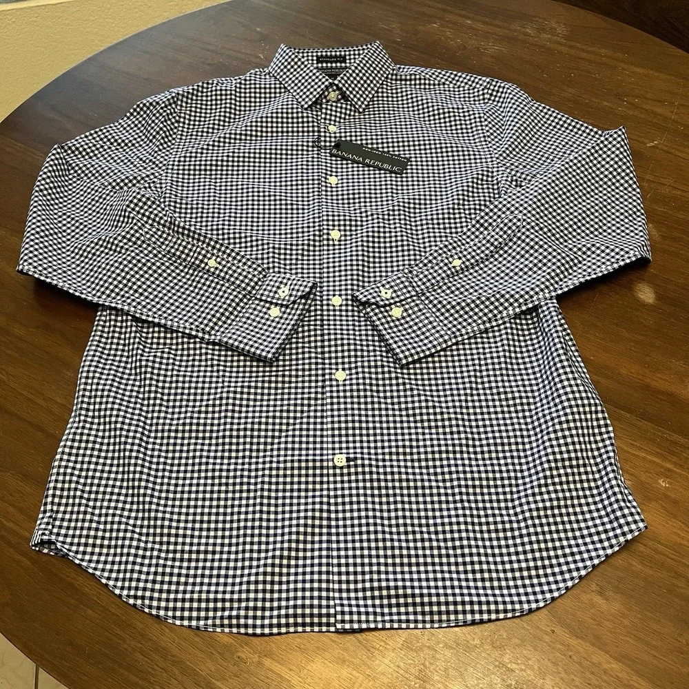 Banana Republic Long Sleeve Shirt Mens M Non-Iron Slim Fit 100% Cotton Checkered